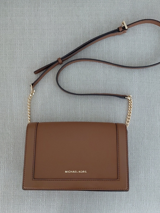 Michael Kors Handbags - Michael Kors Jet Set Large Saffiano Leather Camel Crossbody Bag